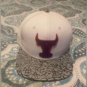 Chicago Bulls Leather hat with free jacket‼️